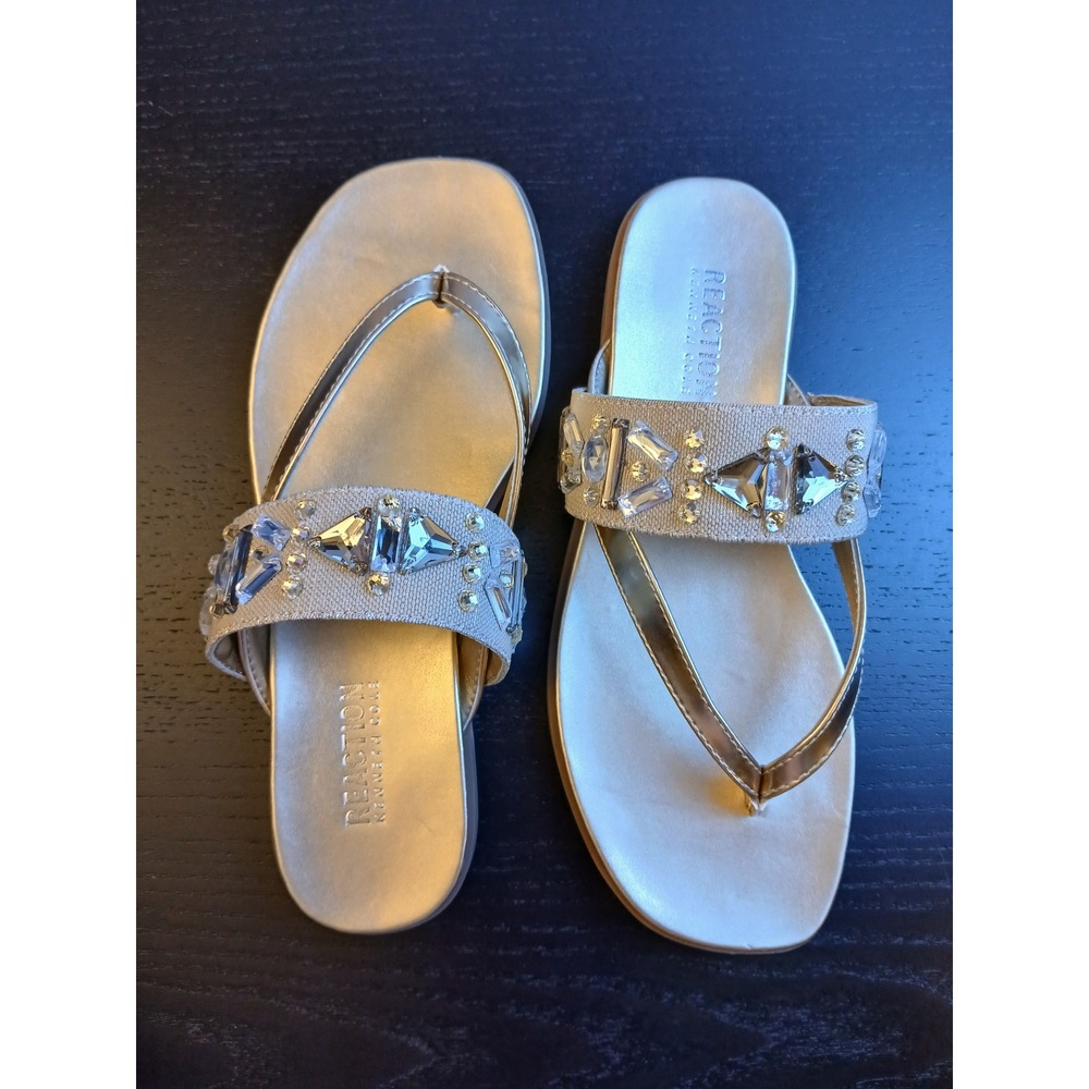Kenneth Cole Reaction Winni Soft Gold Crystal Thong Flat Sandals Womens Size 7